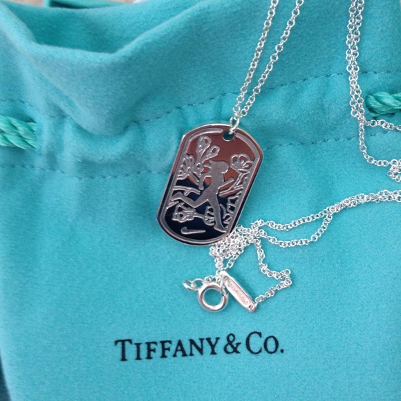 nike women's half marathon tiffany necklace 2018